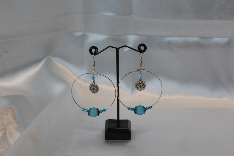 Boucle dOreille Créole et Perles Bleus