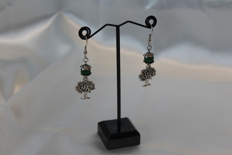 Boucle dOreille Emeraude Véritable et Arbre de Vie