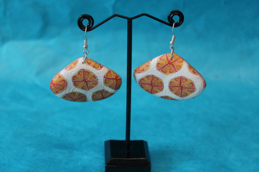 Boucle doreille Eventail-Pâte Polymère-Couleurs Vanille et Tranche dOrange (4)