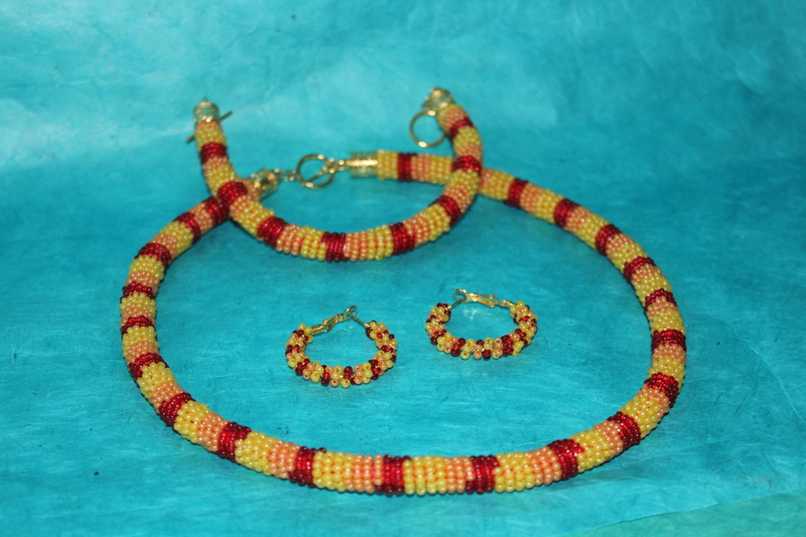 Parure Perles Rocailles-Couleurs Jaune, Orange et Rouge (9)
