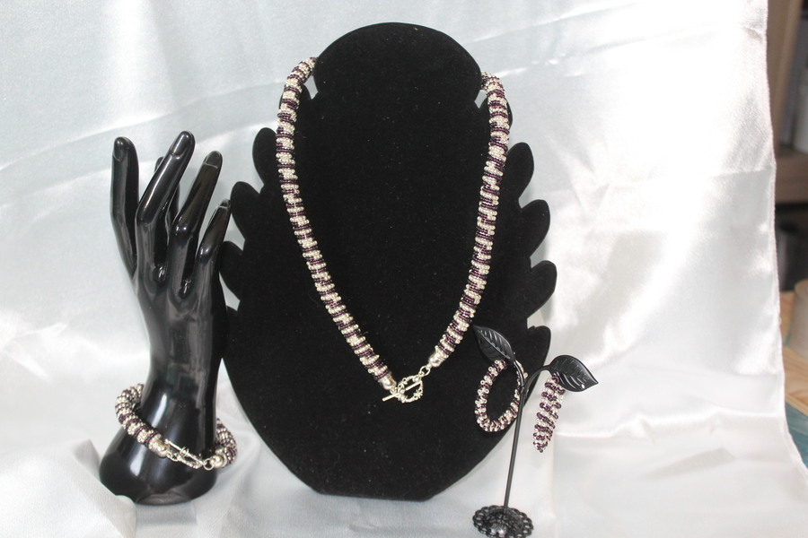 Parure Perles Rocailles-Couleurs Aubergine et Argent (8)