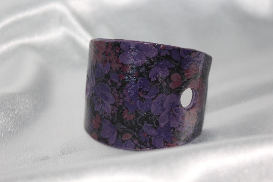 Barette Chignon- Pâte Polymère Violette- Décalcomanie Motif Floral (2)