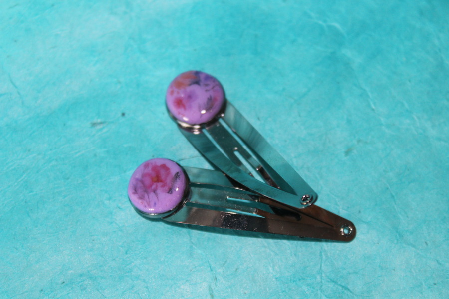 Barette Support Black Gun-Déco Pâte Polymère-Couleur Violette-Décalcomanie Motif  Fleurs (3)