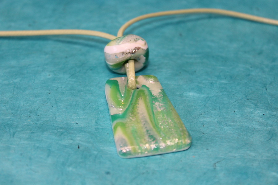 Collier-Chaine-Coton-Cire-Vert-Anis-Polymere-Degrade-verts-3