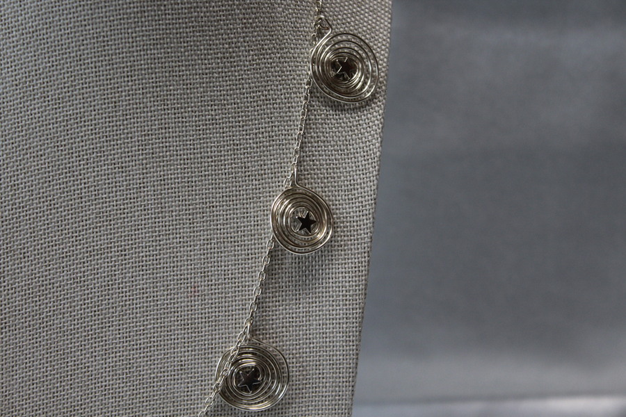 Collier-Fil-Cuivre-Argente-Spirales-Perles-Etoiles-4