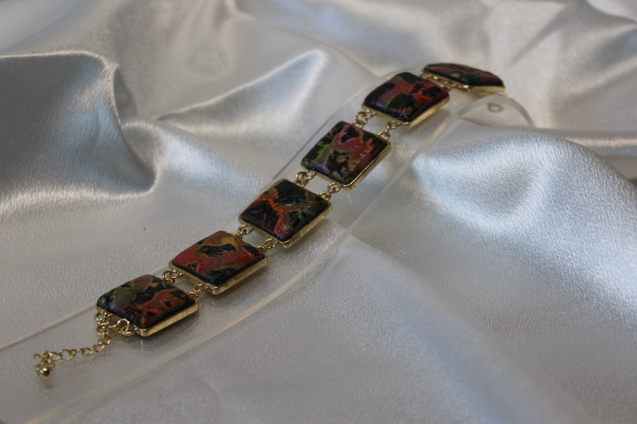 Bracelets-Cabochons-Carres-Acier-Dore-Polymere-Multicolore-3