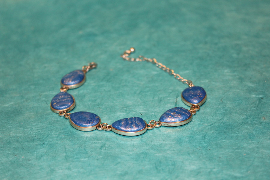 Bracelet-Acier-Argente-Forme-Gouttes-Eau-Polymere-Bleu-Argente-5