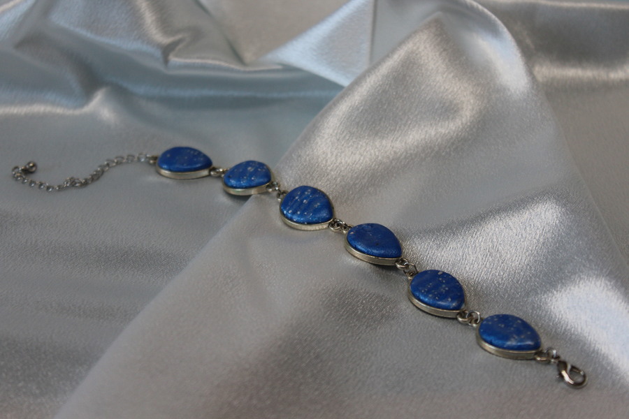 Bracelet-Acier-Argente-Forme-Gouttes-Eau-Polymere-Bleu-Argente