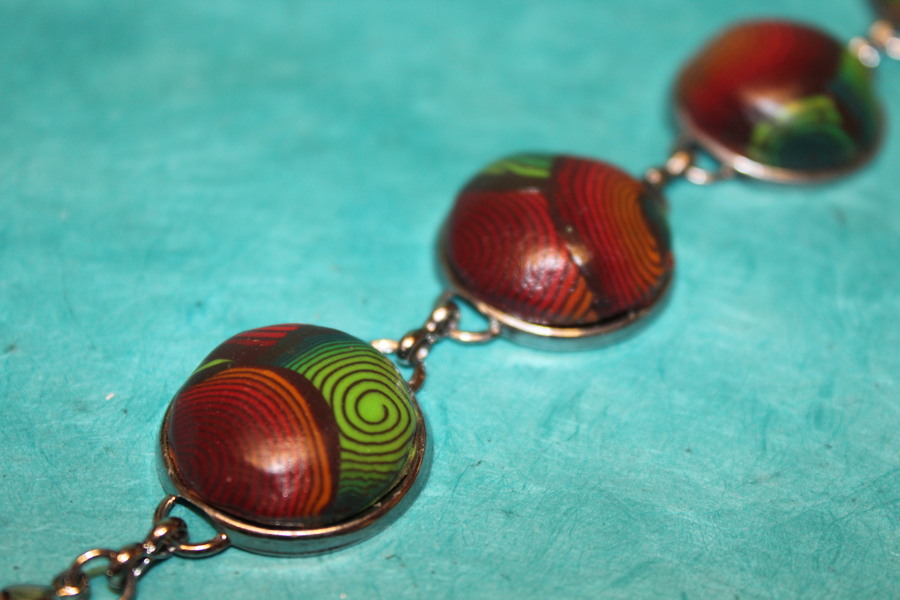 Bracelet-Acier-Argente-Cabochon-Rond-Polymere-Spirales-Multicolores-6