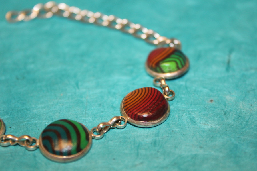 Bracelet-Acier-Argente-Petits-Cabochons-Ronds-Polymere-Multicolores-8