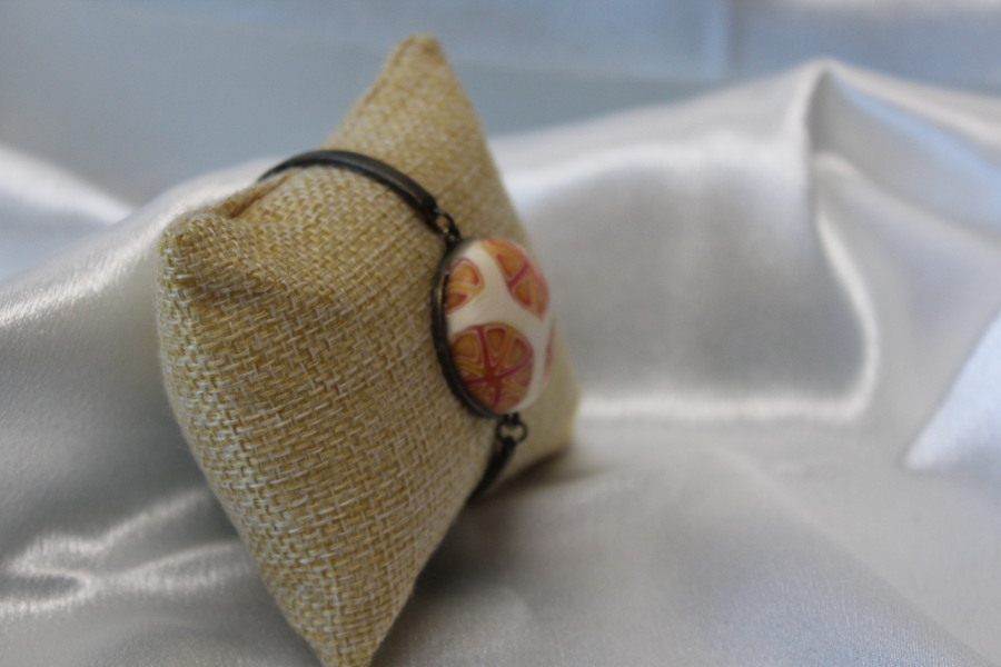 Bracelet-Acier-Bronze-Cabochon-Rond-Polymere-Orange-Vanille-5