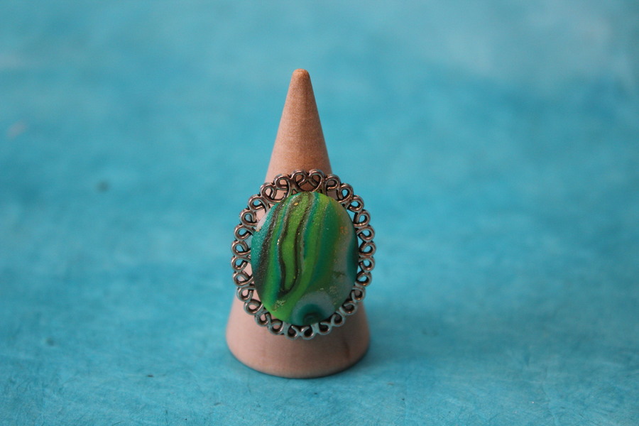 Bague-Reglable-Acier-Polymere-Rayures-Vertes-1