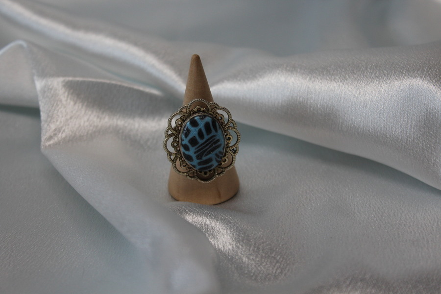 Bague-Acier-Reglable-Polymere-Bleu-Noir