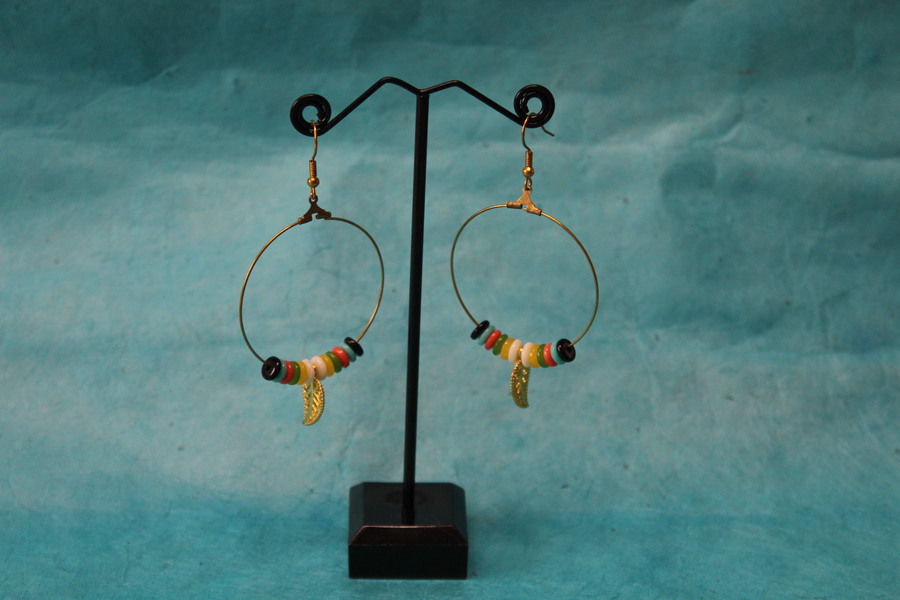 Boucle-Oreille-Creole-Acier-Dore-Perles-Breloque-2