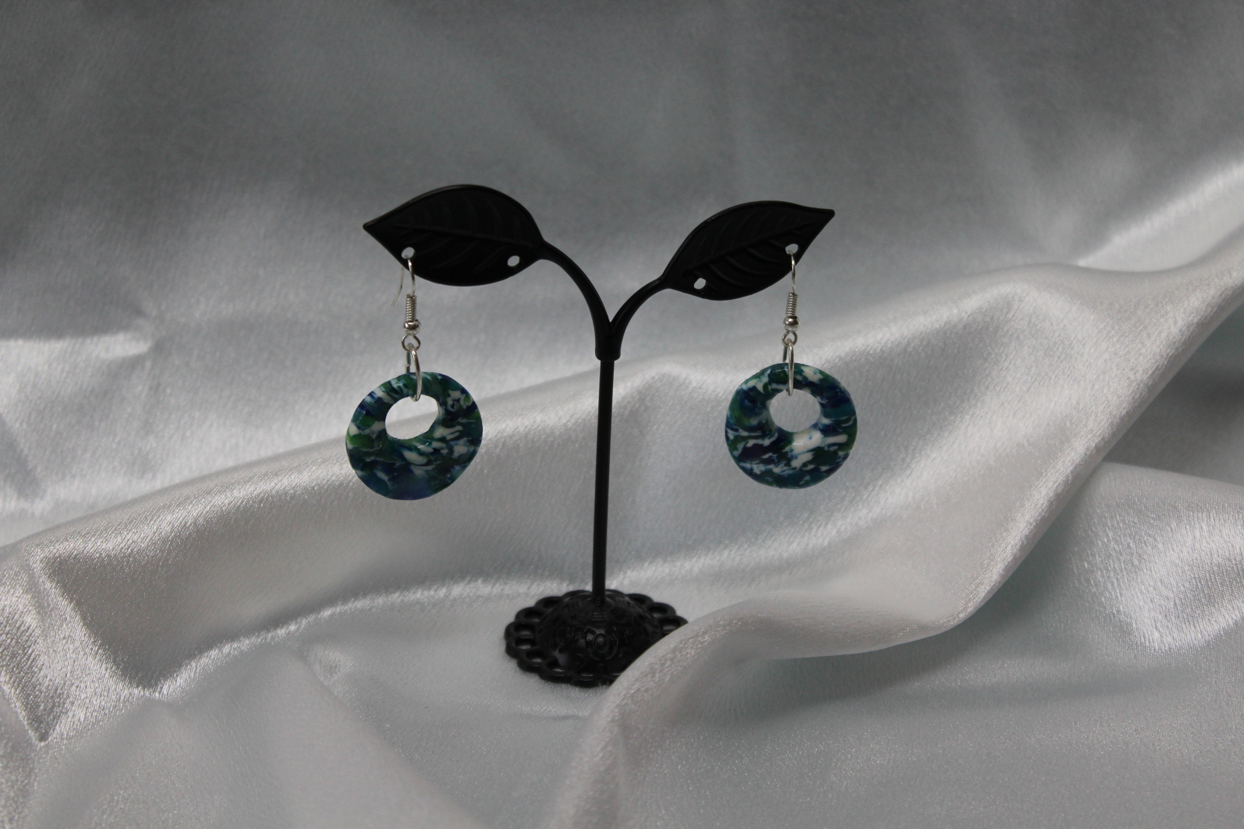 Boucle-oreille-Rond-Creux-Multicolores