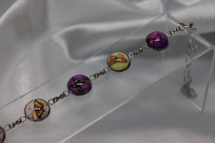 Bracelet-Cabochons-Verre-Papillons (4)
