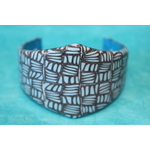 Bracelet Manchette en Pâte Polymère, noir et bleu ciel (3)