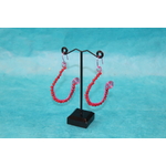 Boucle d'Oreille Fil Aluminium Rose et Perles de Corail Rouge (3)