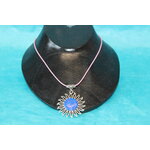 Collier Coton Ciré Rose, Support Soleil et Polymere Tons Bleus et Rose