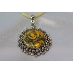 Collier Coton Ciré, Support Couronne de Fleurs et Polymère Or et Argent Métallisés (5)