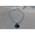 Collier Coton Ciré Bleu, Support Style Baroque, Polymère Tons Bleus et Rose (6)