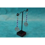Boucle d'Oeille Pendente, Perles Toupies à Facette Bleu et Transparente avec Arbre de Vie (3)