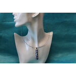 Collier-Acier-Argente-Support-Rectangulaire-Polymere-Bleu-Violet-1