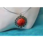 Collier-Acier-Argente-Support-Fleuri-Polymere-Fleur-Orange-Rouge-3