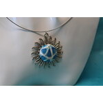 Collier-Acier-Argente-Support-Soleil-Polymere-Blanc-Degrade-Bleu-2