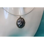 Collier-Acier-Argente-Polymere-Blanc-Noir-2