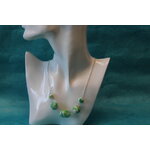 Collier-Chaine-Argente-Perles-Polymere-Vertes-2