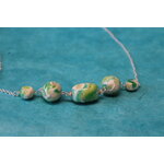 Collier-Chaine-Argente-Perles-Polymere-Vertes-1