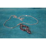 Collier-Chaine-Argente-Polymere-Pied-Poule-Noir-Blanc-2