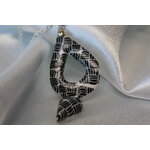 Collier-Chaine-Argente-Polymere-Pied-Poule-Noir-Blanc-6