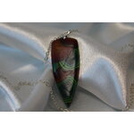 Collier-Chaine-Argente-Petit-Blason-Polymere-Spirales-Degrade-Vert-Rouge-4