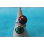 Bague-Reglable-Acier-2 Cabochon-Polymere-Degrades-verts-Rouges (4)