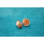 Boucle-Oreille-Acier-Argente-Clou-Oreille-Polymere-Orange-Blanc-4