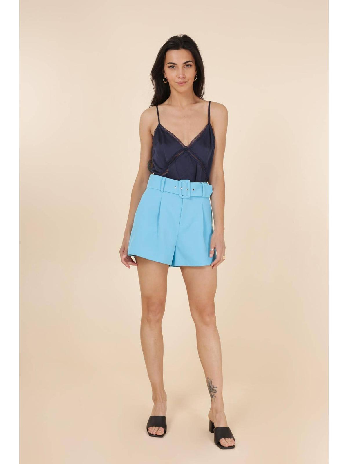 Short taille haute uni à ceinture