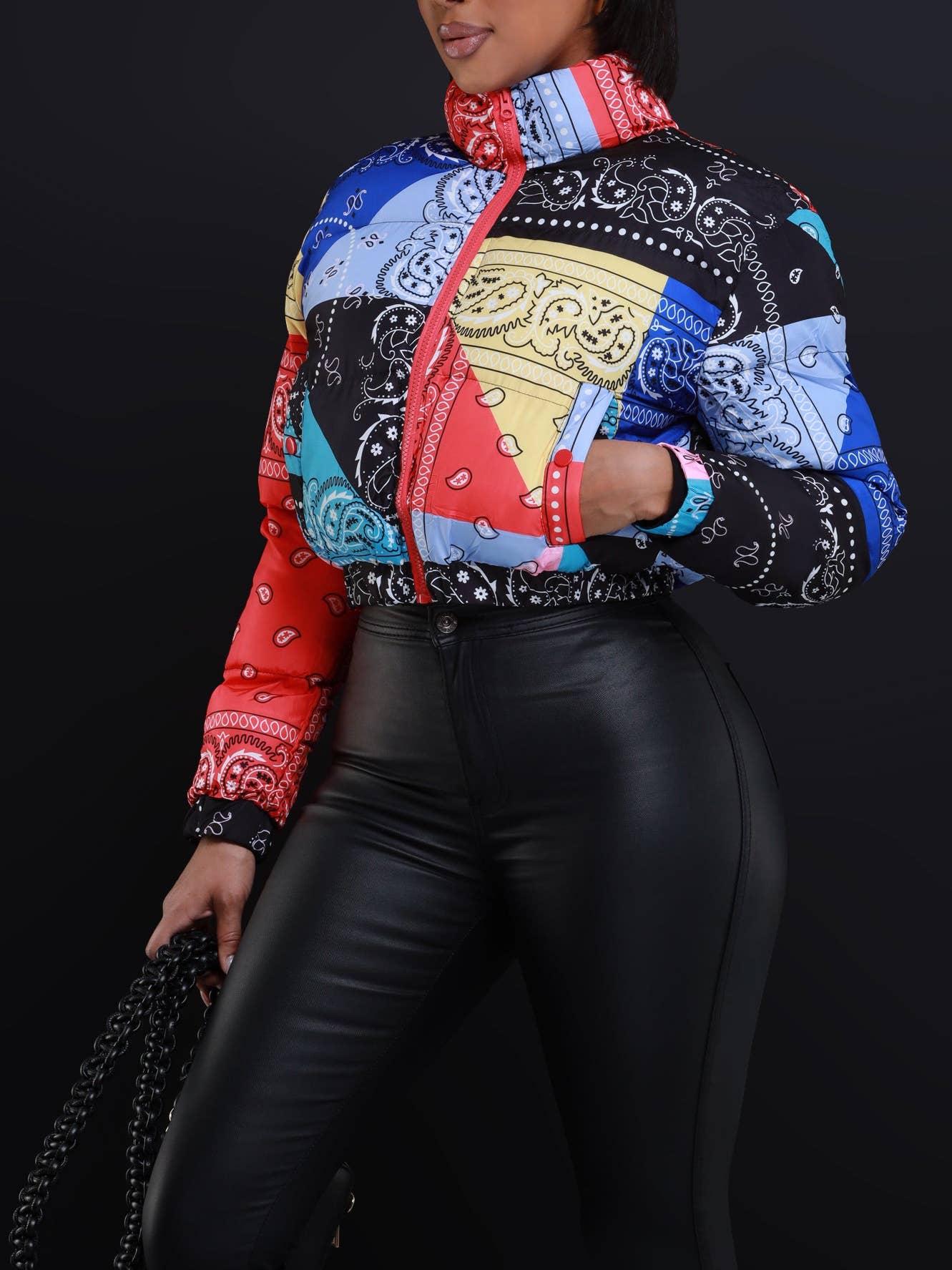 DOUDOUNE BOHÈME À MOTIF CACHEMIRE À BLOCS DE COULEURS