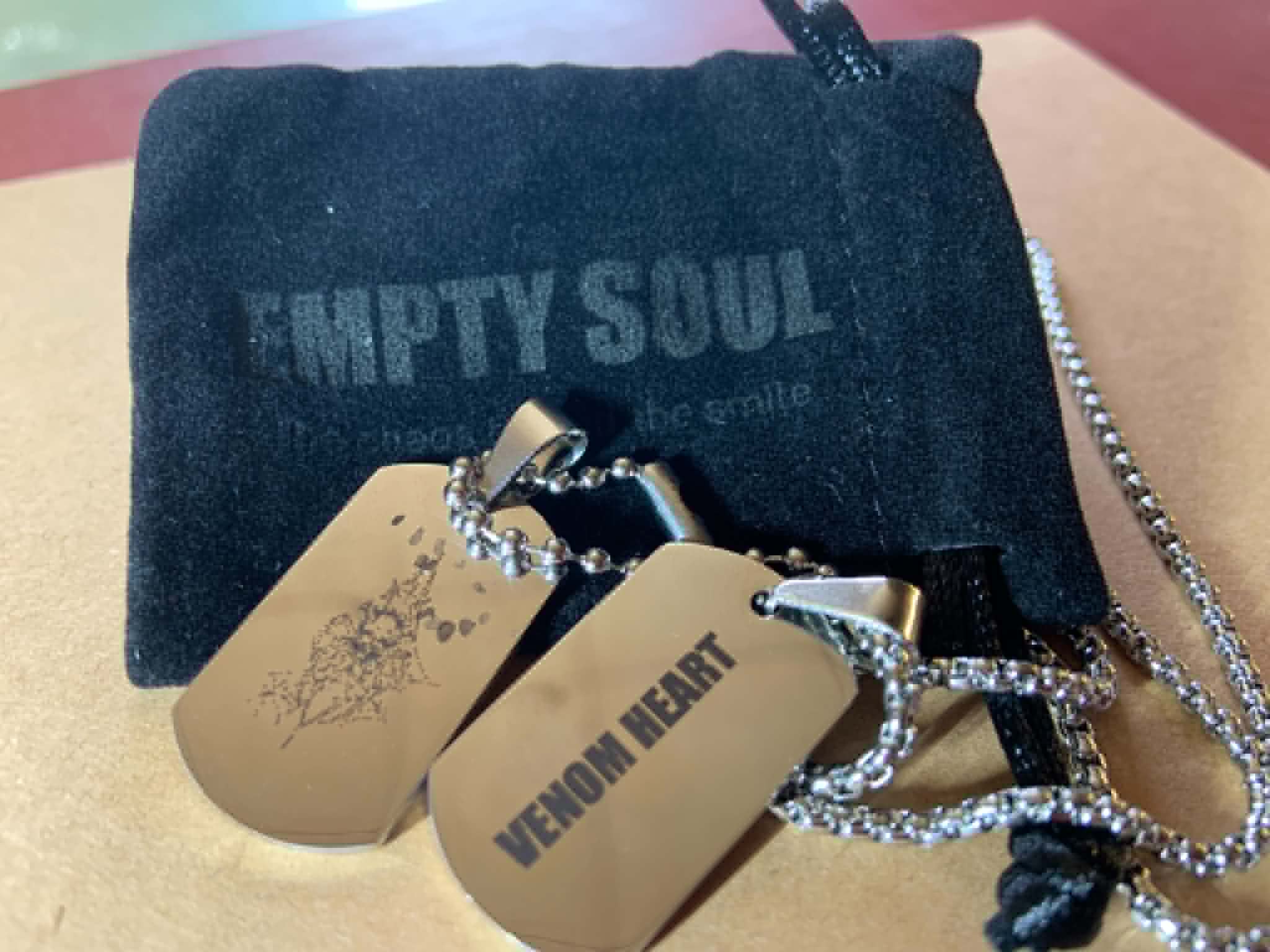 DOG TAG ARGENTE 2 EMPTY SOUL