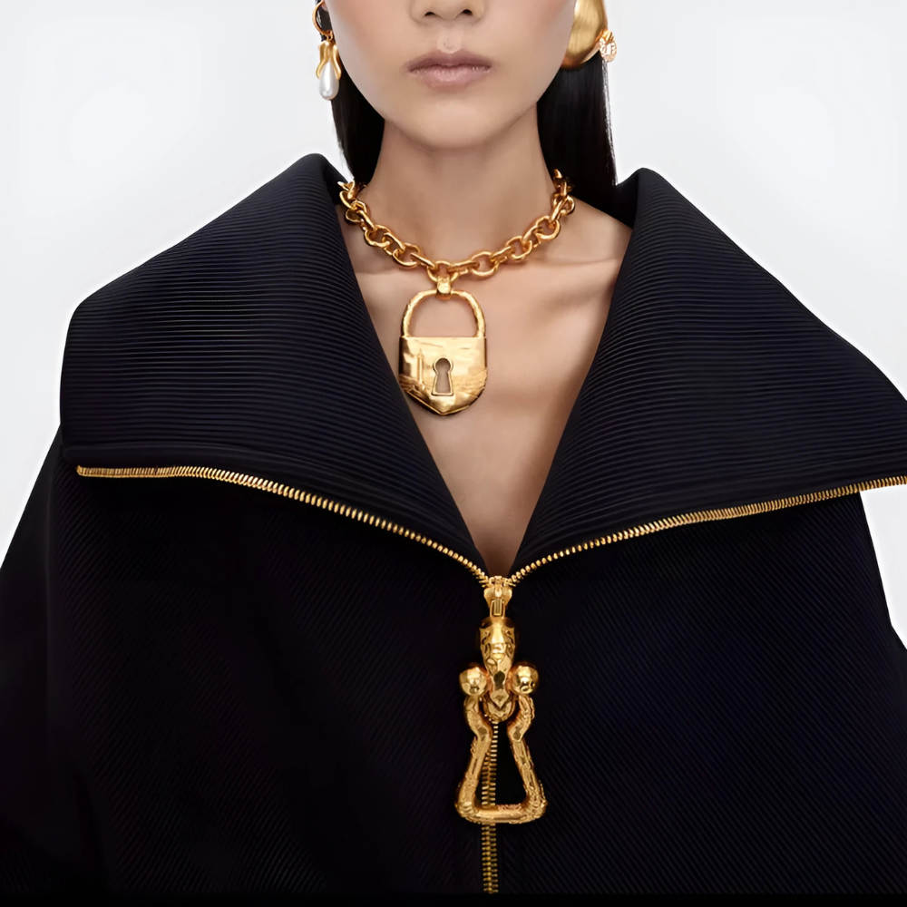 Manteau noir court élégant femme (2)