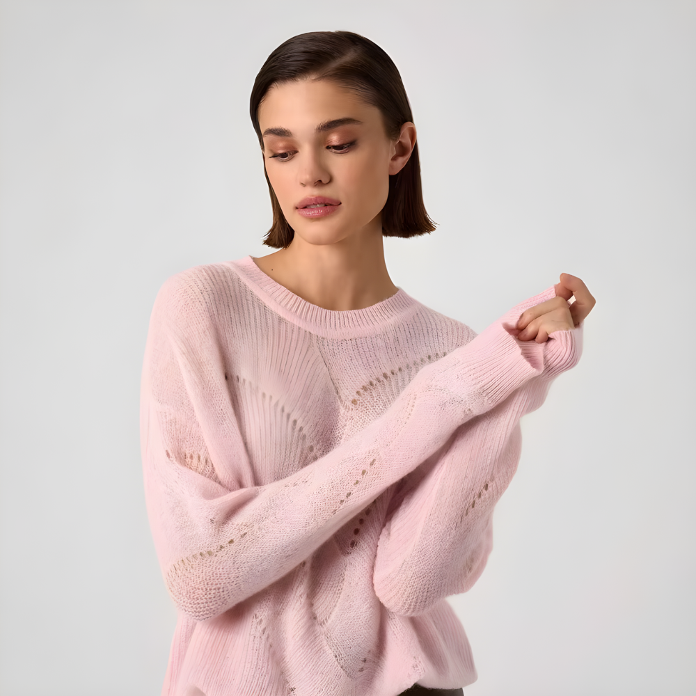 Pull mohair rose élégant col rond femme