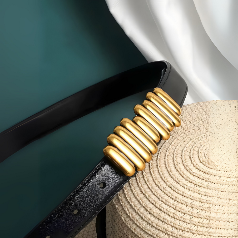 ceinture noire boucle dorée femme tendance
