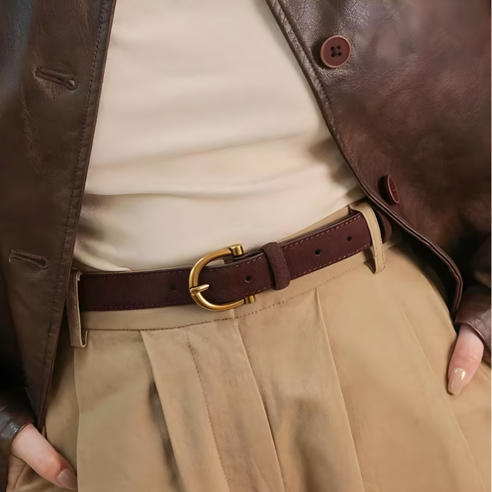 Ceinture pour femme en daim boucle dorée  intemporelle