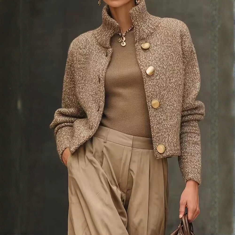 cardigan laine élégant bouton doré femme