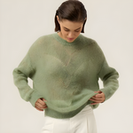 Pull mohair vert élégant col rond femme