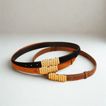 Ceinture cuir de vache à boucle dorée géométrique