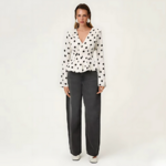chemisier blanc à pois col V femme (3)