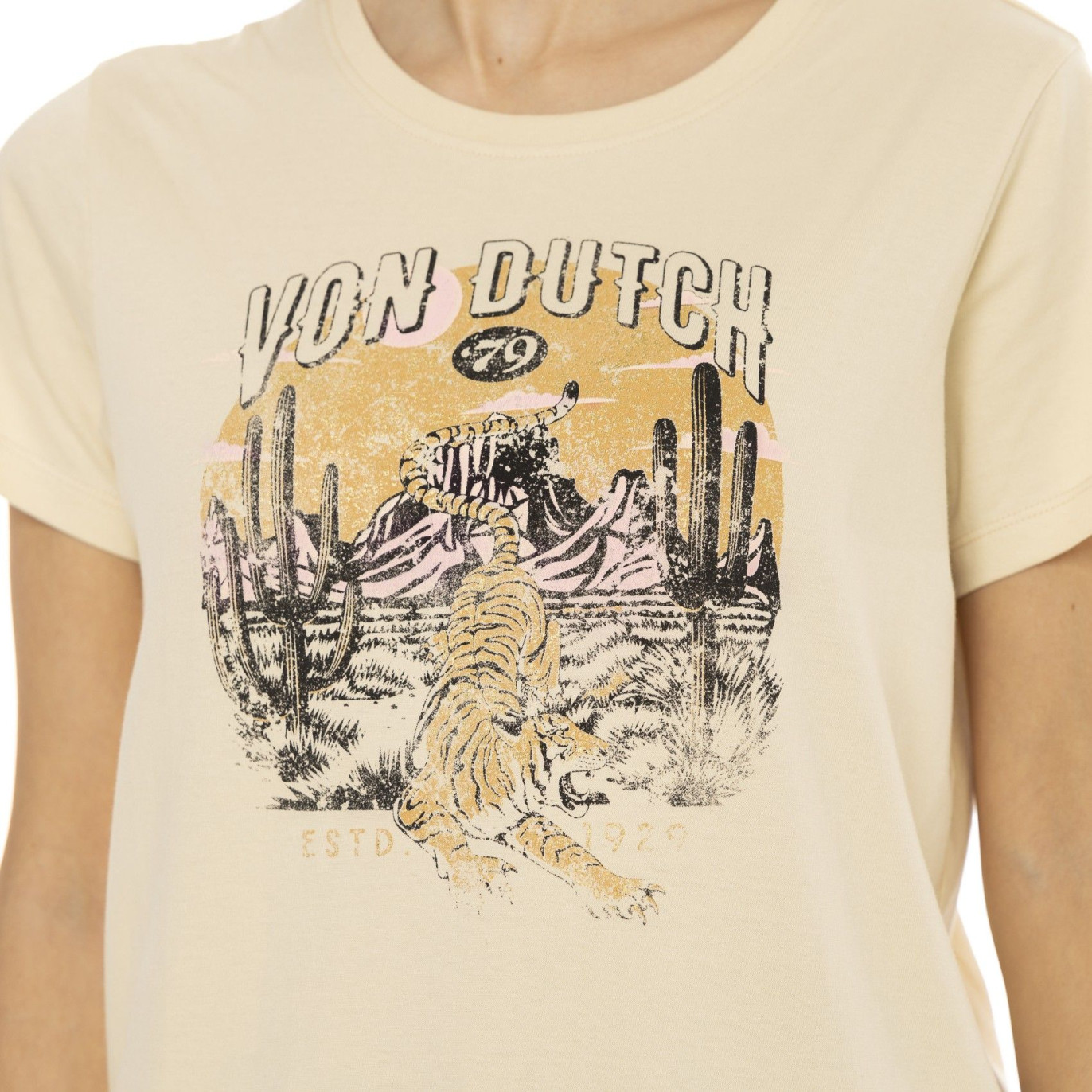 T-shirt-femme-Arizona Von dutch Zoom