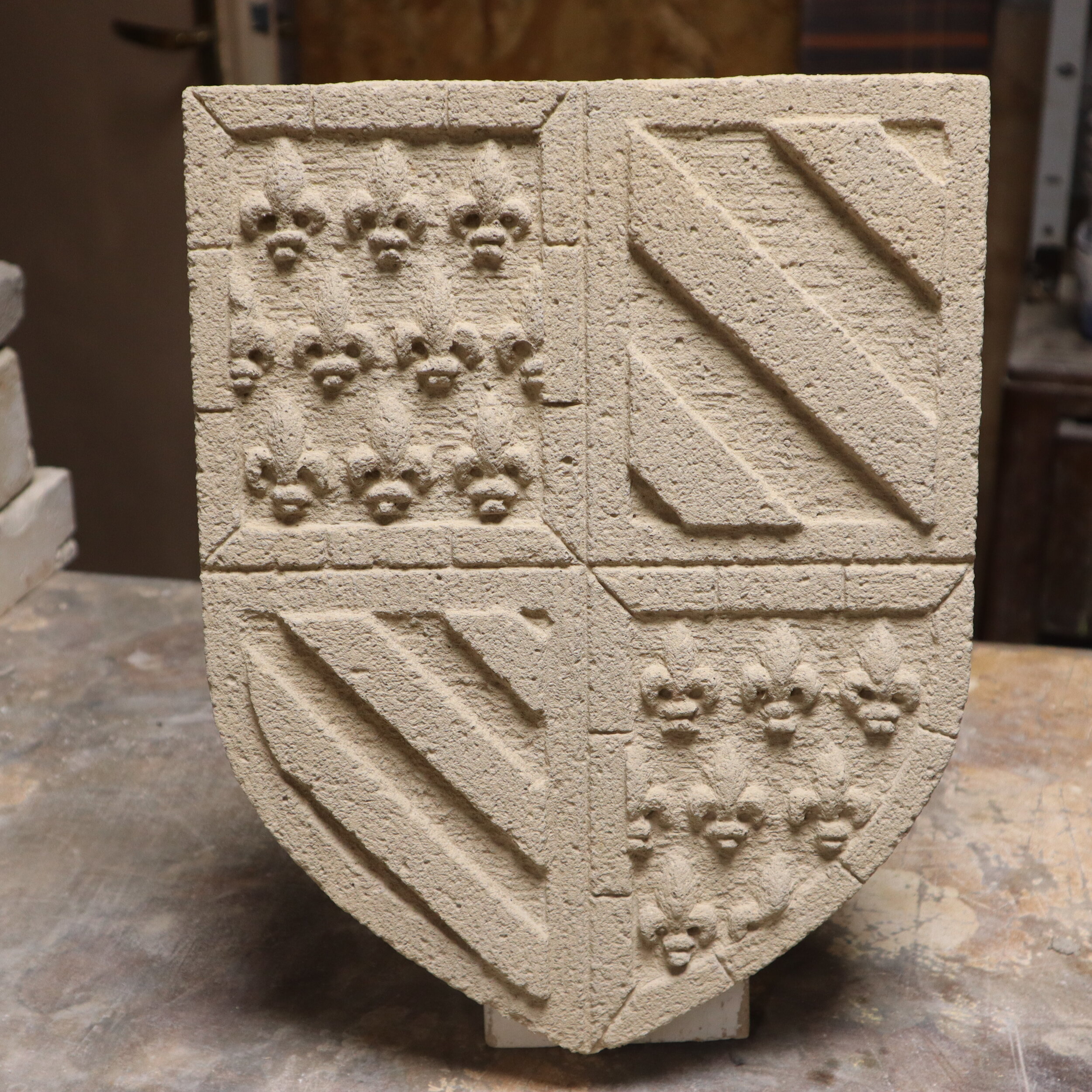 Blason de bourgogne ton pierre (1)
